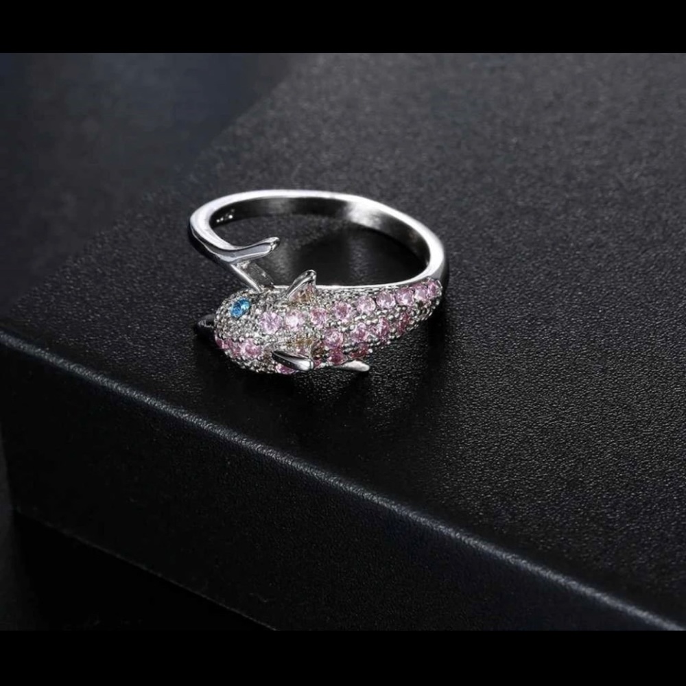 Dolphin ring